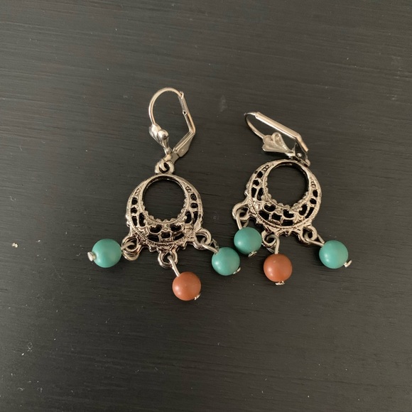 Vintage Necklace and Earrings - Picture 6 of 6